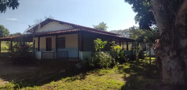 Fazenda / Sítio / Chácara com 3 Quartos à venda, 4800m² no Arapoanga, Brasília