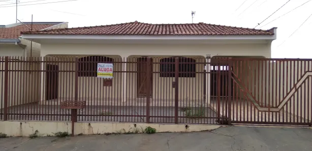 Casa com 3 Quartos para alugar, 154m² no Montalvão, Presidente Prudente