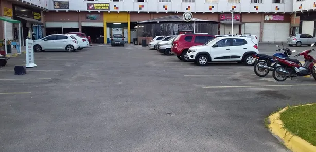 Loja / Salão / Ponto Comercial à venda, 1705m² no Boqueirão, Curitiba
