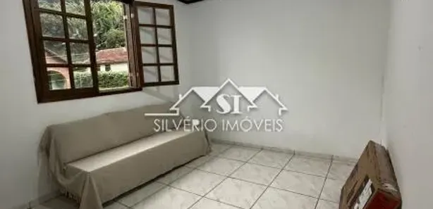 Casa com 2 Quartos para alugar, 68m² no Mosela, Petrópolis