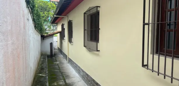 Casa com 3 Quartos à venda, 2800m² no Castelanea, Petrópolis