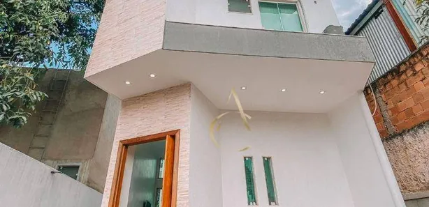 Casa com 4 Quartos à venda, 225m² no Comendador Soares, Nova Iguaçu