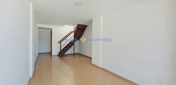 Cobertura com 3 Quartos à venda, 155m² no Coronel Veiga, Petrópolis