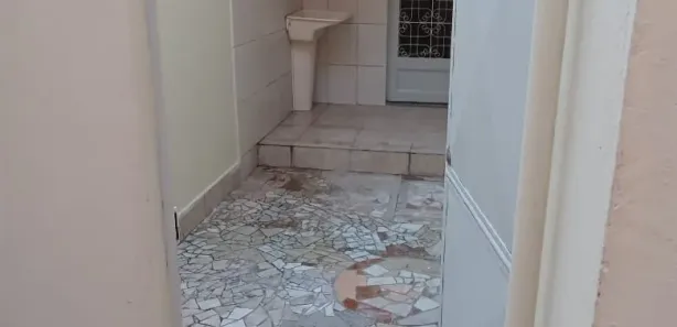 Casa de Vila com 1 Quarto para alugar, 60m² no Jardim Catarina, São Gonçalo