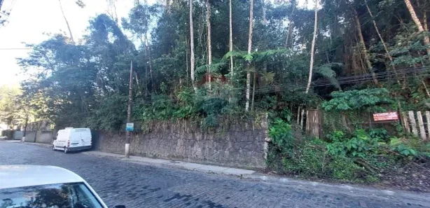 Terreno / Lote / Condomínio à venda, 9542m² no Bingen, Petrópolis