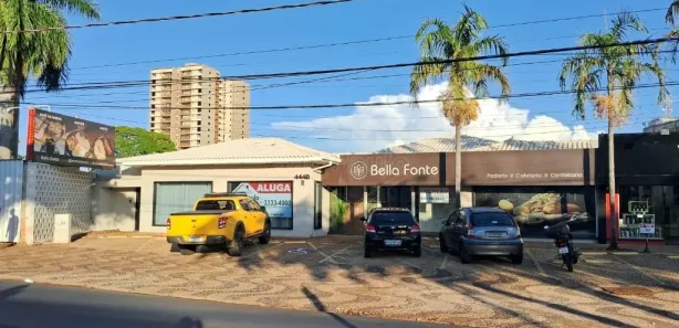 Loja / Salão / Ponto Comercial para alugar, 230m² no Centro, Araraquara