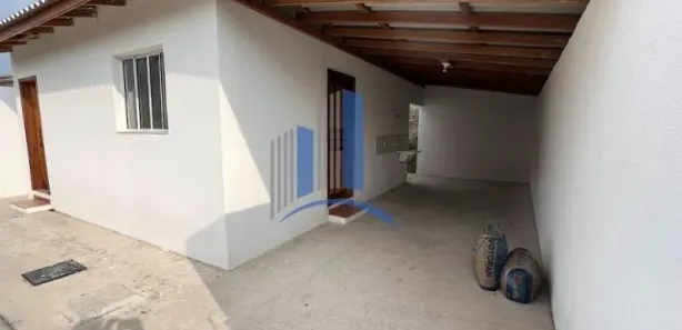 Casa com 1 Quarto para alugar, 54m² no Palmital, Colombo