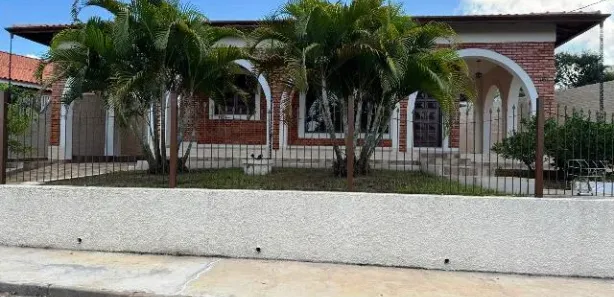 Casa com 4 Quartos à venda, 201m² no Centro, Águas de São Pedro