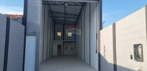Galpão / Depósito / Armazém para alugar, 120m² no Jardim Santa Rita de Cássia, Bragança Paulista
