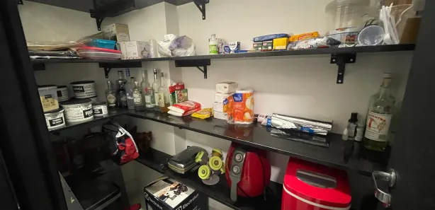 Apartamento com 3 Quartos para alugar, 155m² no Vila Edmundo, Taubaté