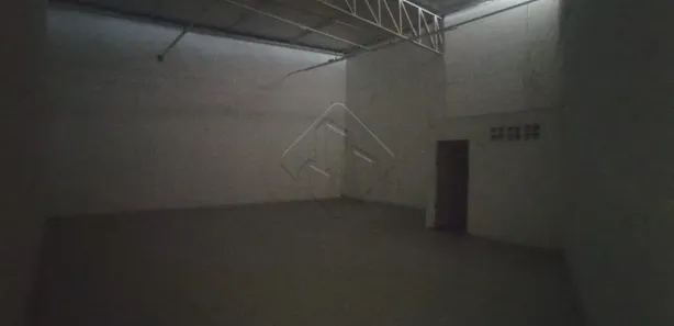 Galpão / Depósito / Armazém à venda, 700m² no Varadouro, João Pessoa