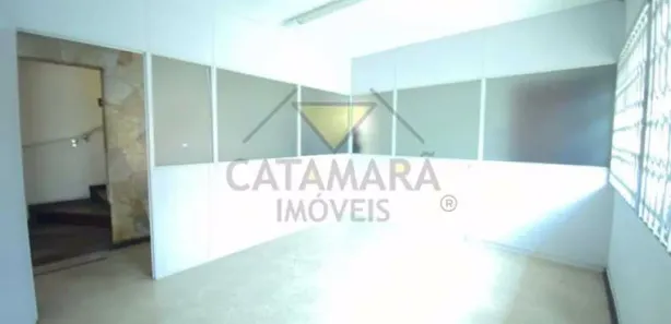 Prédio Inteiro para alugar, 200m² no Centro, Mogi das Cruzes
