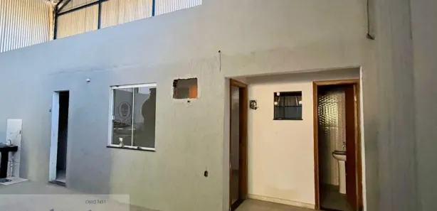 Galpão / Depósito / Armazém para alugar, 420m² no Flamengo, Maricá