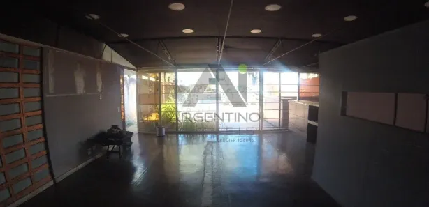 Casa Comercial para venda ou aluguel, 120m² no Parque Monte Líbano, Mogi das Cruzes