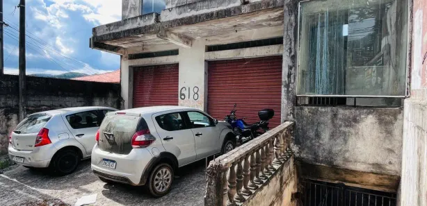 Prédio Inteiro à venda, 850m² no Centro, Mairiporã