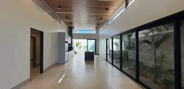 Casa de Condomínio com 3 Quartos à venda, 196m² no Jardins Nápoles, Senador Canedo