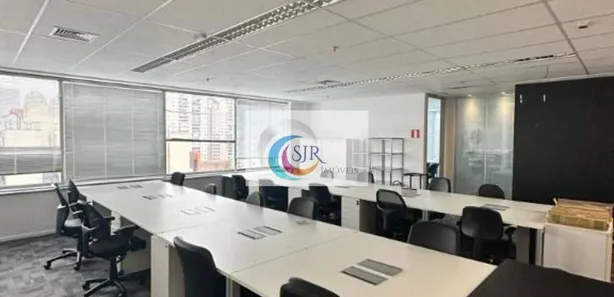 Conjunto Comercial / Sala para alugar, 267m² no Cidade Monções, São Paulo