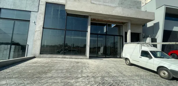 Loja / Salão / Ponto Comercial para alugar, 344m² no Jardim Nova Itália, Limeira