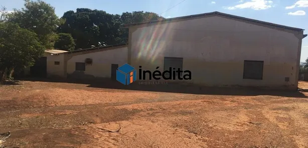Galpão / Depósito / Armazém para venda ou aluguel, 10890m² no Vila Maria, Trindade
