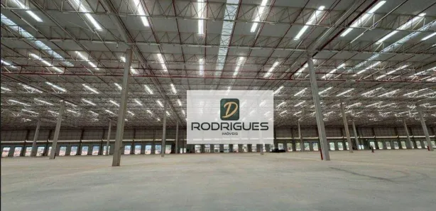 Galpão / Depósito / Armazém para alugar, 5600m² no Loteamento Industrial Coral, Mauá