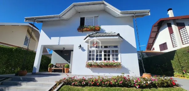 Casa de Condomínio com 3 Quartos à venda, 197m² no Vila Izabel, Campos do Jordão