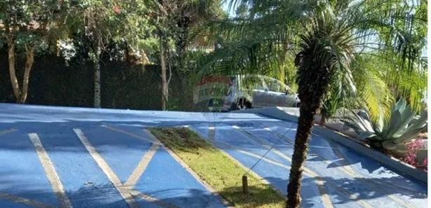 Casa de Condomínio com 2 Quartos para alugar, 250m² no Caraguatá, Mairiporã