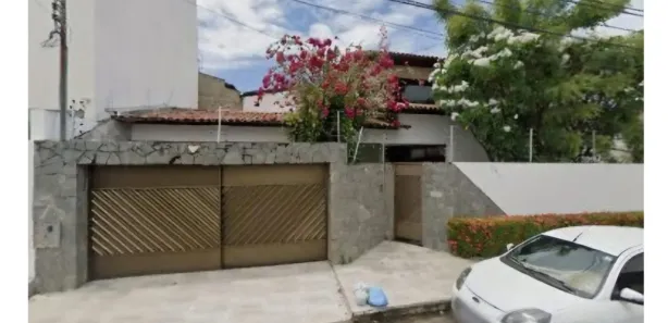 Casa com 5 Quartos à venda, 358m² no Grageru, Aracaju