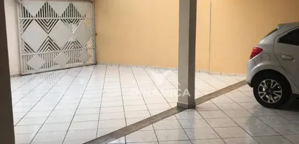 Sobrado com 3 Quartos à venda, 302m² no Parque Residencial Versailles, Sumaré