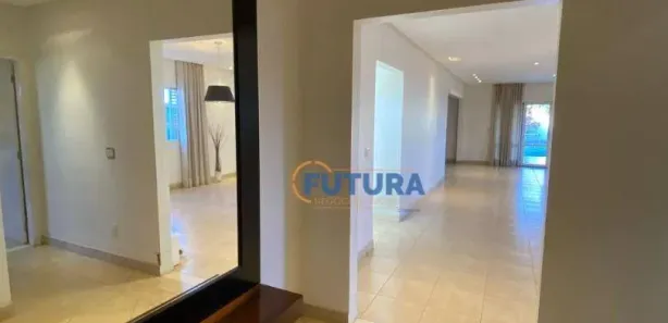 Casa de Condomínio com 4 Quartos para alugar, 620m² no Setor Habitacional Jardim Botânico, Brasília