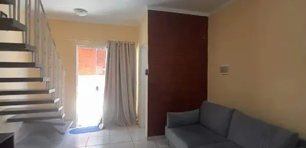 Sobrado com 2 Quartos para alugar, 70m² no Jardim Suarão (Praia), Itanhaém