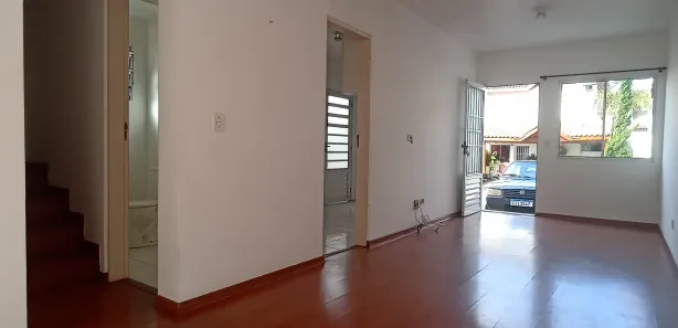 Casa de Condomínio com 3 Quartos para alugar, 94m² no Granja Viana, Cotia