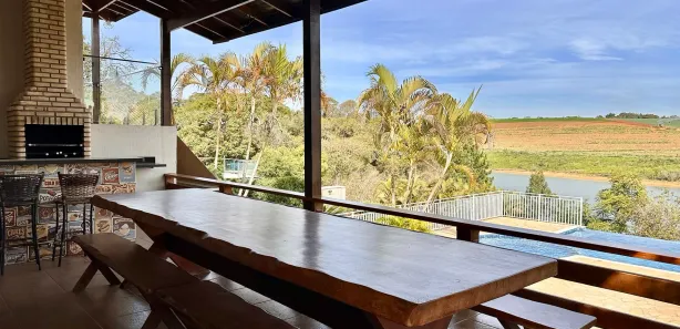 Fazenda / Sítio / Chácara com 3 Quartos para alugar, 200m² no , Ibiúna