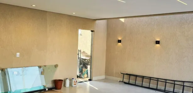 Casa de Condomínio com 3 Quartos à venda, 190m² no Residencial Condomínio Jardim Veneza, Senador Canedo