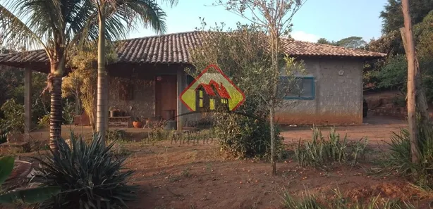 Fazenda / Sítio / Chácara com 2 Quartos à venda, 130m² no Área Rural de Taubaté, Taubaté