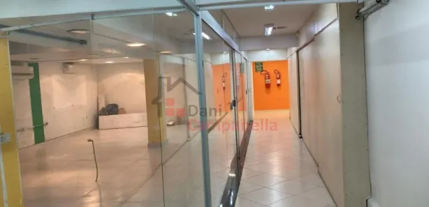 Loja / Salão / Ponto Comercial para alugar, 231m² no Centro, Pouso Alegre