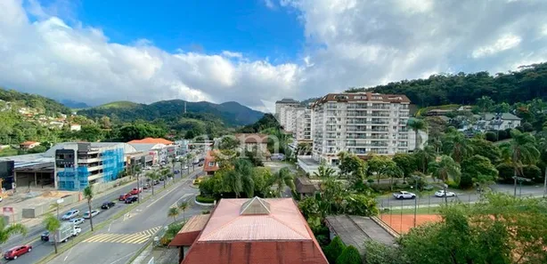 Cobertura com 2 Quartos à venda, 110m² no Itaipava, Petrópolis