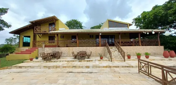 Fazenda / Sítio / Chácara com 3 Quartos à venda, 428m² no , Pombos