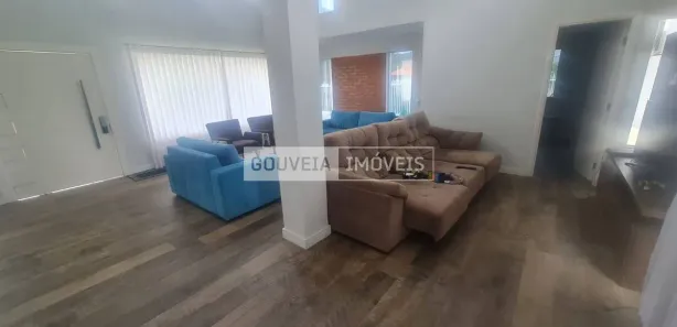 Casa com 3 Quartos para alugar, 300m² no Cascatinha, Curitiba
