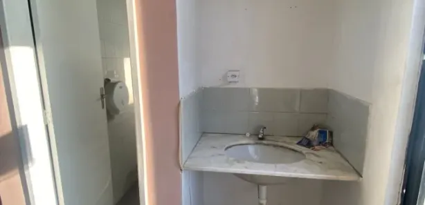 Conjunto Comercial / Sala para alugar, 46m² no Aterrado, Volta Redonda