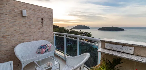 Cobertura com 3 Quartos para venda ou aluguel, 144m² no , Mangaratiba