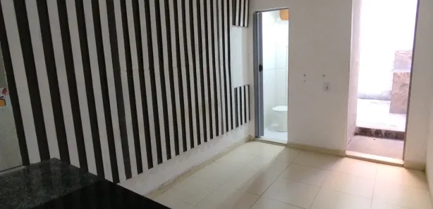 Casa com 1 Quarto para alugar, 40m² no BNH, Mesquita
