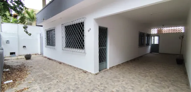 Casa com 3 Quartos para alugar, 300m² no Ilha dos Araújos, Governador Valadares