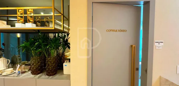 Loja / Salão / Ponto Comercial com 3 Quartos à venda, 67m² no Lagoa Nova, Natal