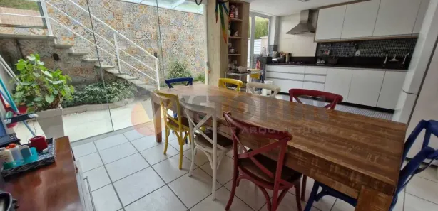 Apartamento com 4 Quartos à venda, 158m² no Praia do Arrastão, São Sebastião