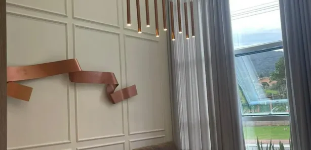 Casa com 3 Quartos para alugar, 270m² no Santa Regina, Camboriú
