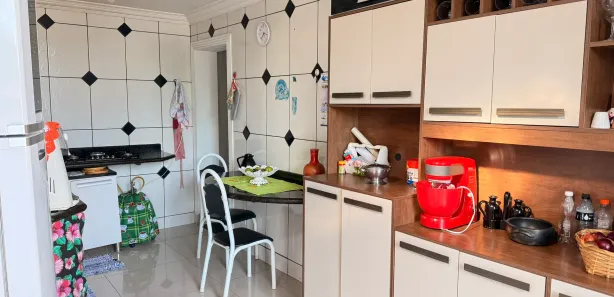 Sobrado com 2 Quartos à venda, 130m² no Parque Residencial Frezzarin, Santa Bárbara D'Oeste