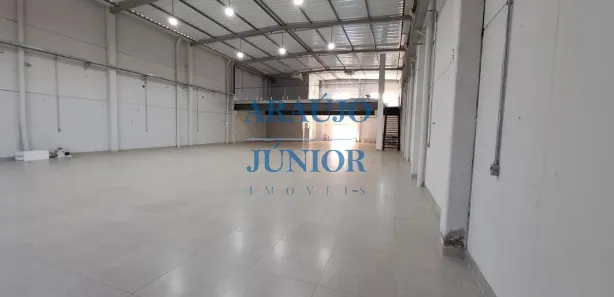 Galpão / Depósito / Armazém para alugar, 645m² no Jardim Brasil, Americana