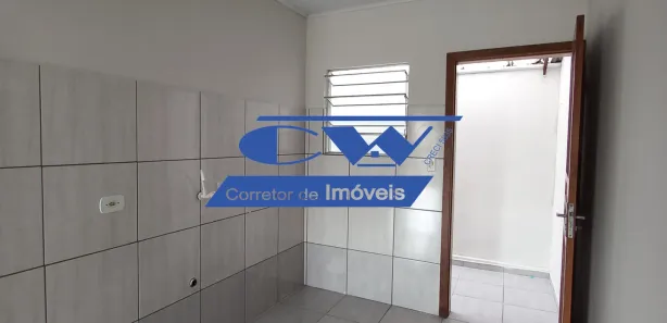 Casa com 2 Quartos para alugar, 40m² no Iná, São José dos Pinhais
