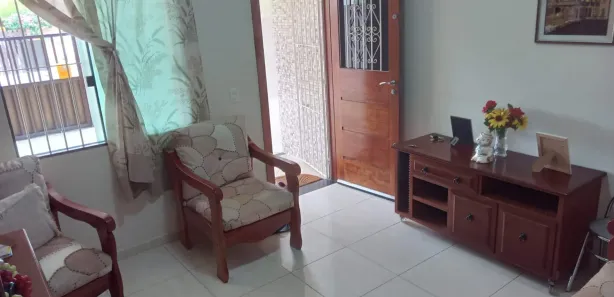 Casa com 2 Quartos à venda, 75m² no Vila Capri, Araruama