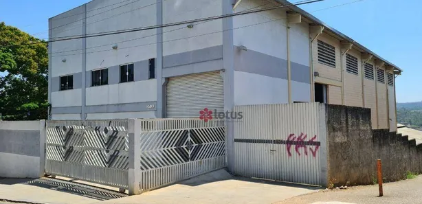 Galpão / Depósito / Armazém para venda ou aluguel, 1200m² no Chácara do Solar I (Fazendinha), Santana de Parnaíba